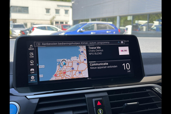 BMW iX3 High Executive 80 kWh | SOH 97,4% | Leder | Pano | Trekhaak | Harman Kardon | 360 Camera | Stoelverwarming | Adaptive Cruise