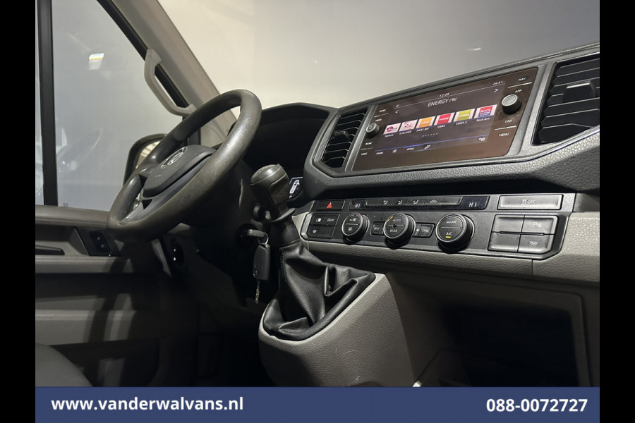 Volkswagen Crafter 2.0 TDI 141pk L3H2 L2H1 Euro6 Airco | Camera | Navigatie | LED | 3000kg Trekhaak | Cruisecontrol Android Auto, Leder, Verwarmde voorruit, Parkeersensoren, Bijrijdersbank