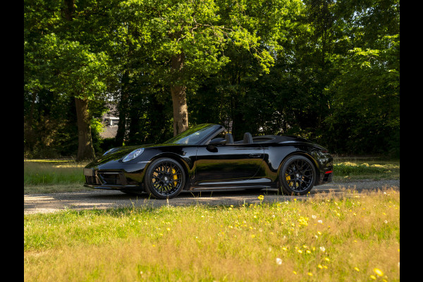 Porsche 911 Cabrio 3.0 Carrera 4S | Keramisch | Akrapovic | Burmester | Lift | Stoelventilatie | Origineel NL
