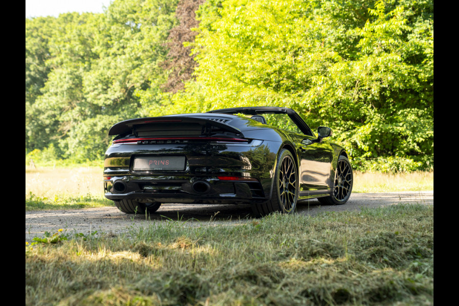 Porsche 911 Cabrio 3.0 Carrera 4S | Keramisch | Akrapovic | Burmester | Lift | Stoelventilatie | Origineel NL