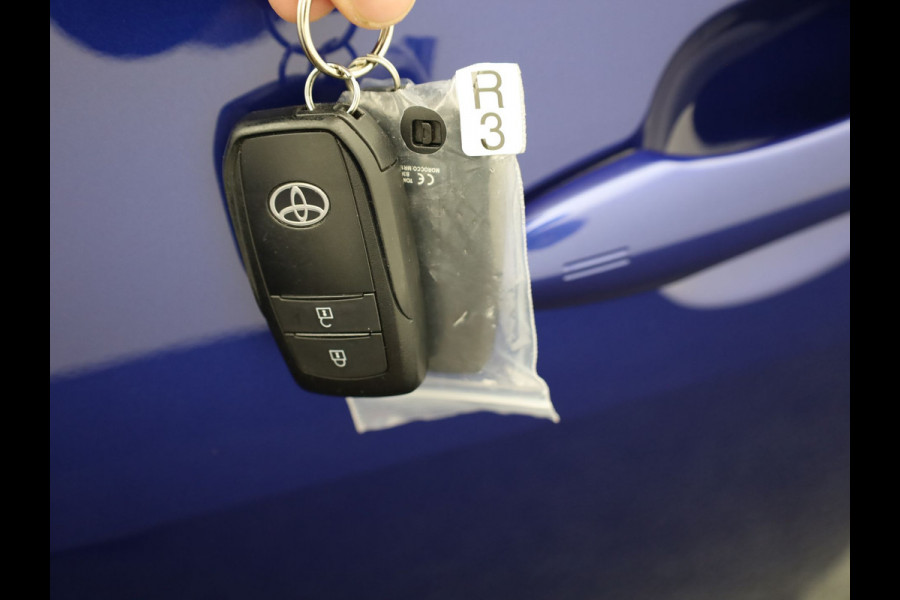 Toyota Yaris 1.5 Hybrid Executive | JBL | Keyless | Head Up | Stoelverw. | Navi | Prijs Rijklaar!!