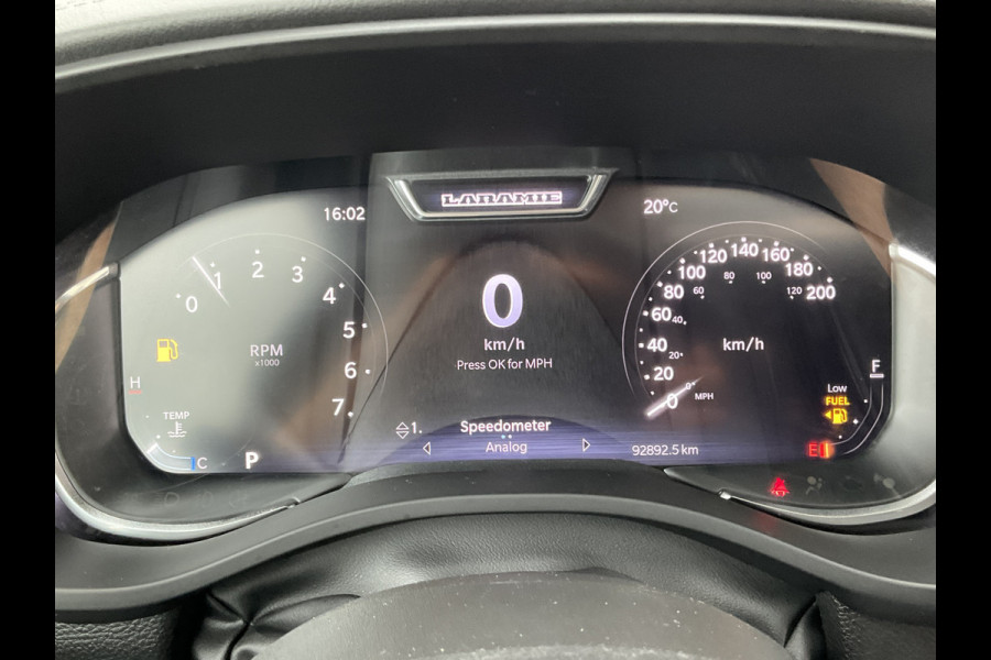 Dodge Ram 1500 5.7 V8 4x4 Crew Cab Limited Laramie Trekhaak Pano Harman/Kardon Leer Treeplanken BOMVOL!