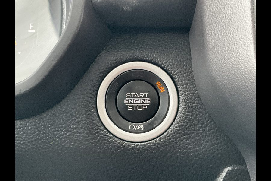 Dodge Ram 1500 5.7 V8 4x4 Crew Cab Limited Laramie Trekhaak Pano Harman/Kardon Leer Treeplanken BOMVOL!
