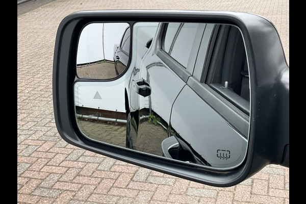 Dodge Ram 1500 5.7 V8 4x4 Crew Cab Limited Laramie Trekhaak Pano Harman/Kardon Leer Treeplanken BOMVOL!