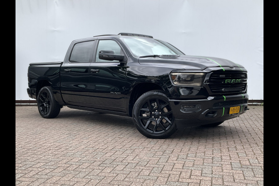 Dodge Ram 1500 5.7 V8 4x4 Crew Cab Limited Laramie Trekhaak Pano Harman/Kardon Leer Treeplanken BOMVOL!