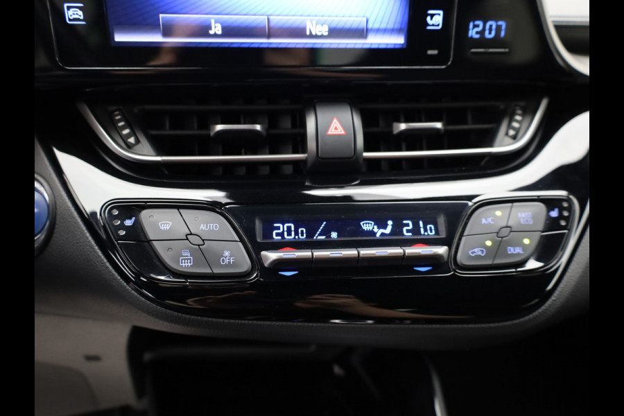 Toyota C-HR 1.8 Hybrid Dynamic | Keyless | Stoelverwarming | Camera | Prijs Rijklaar!!