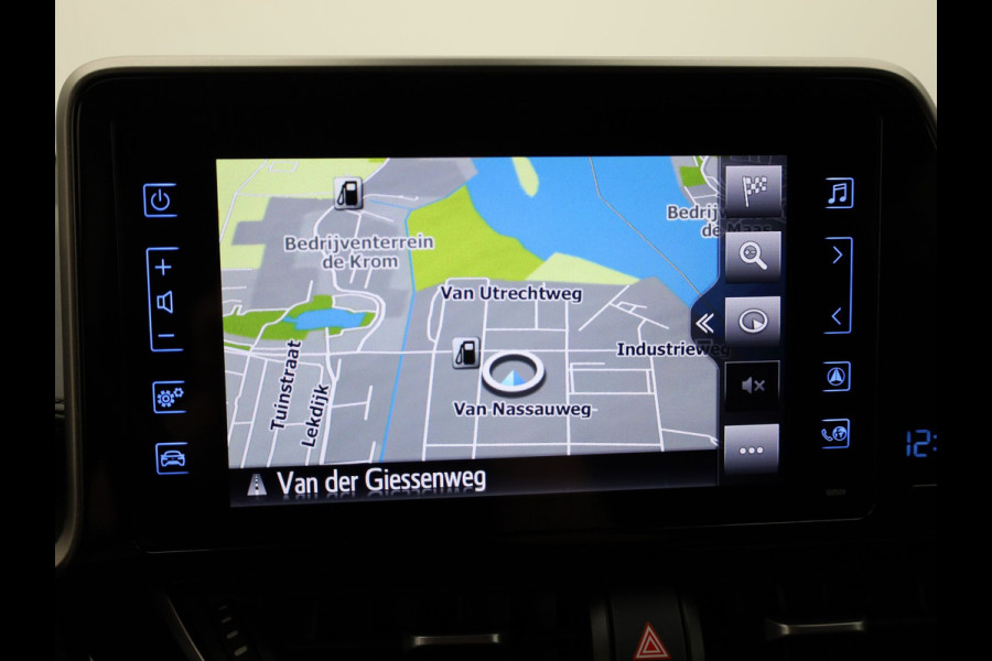 Toyota C-HR 1.8 Hybrid Dynamic | Keyless | Stoelverwarming | Camera | Prijs Rijklaar!!