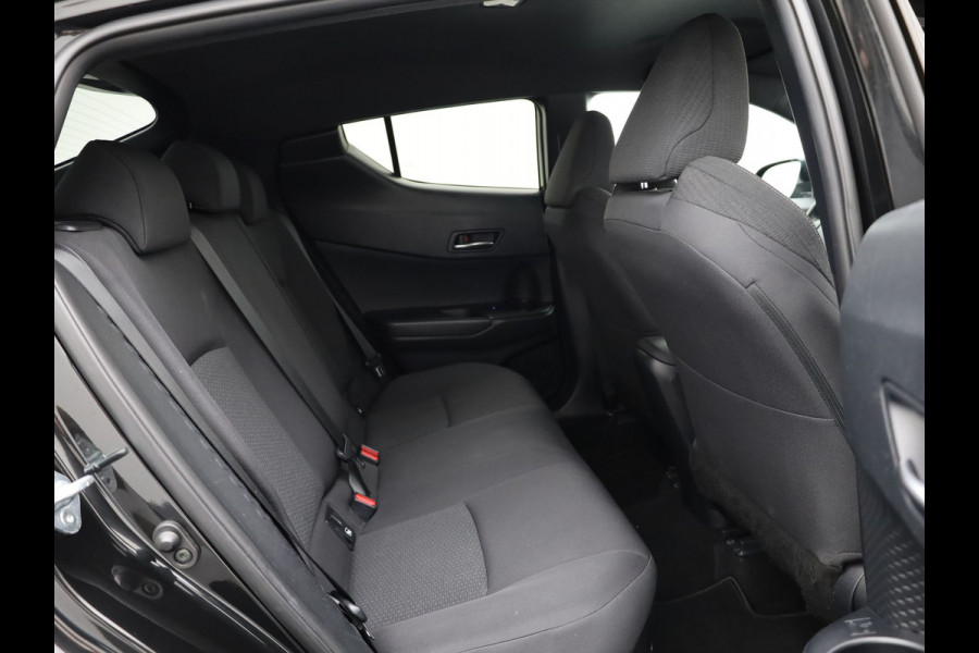 Toyota C-HR 1.8 Hybrid Dynamic | Keyless | Stoelverwarming | Camera | Prijs Rijklaar!!