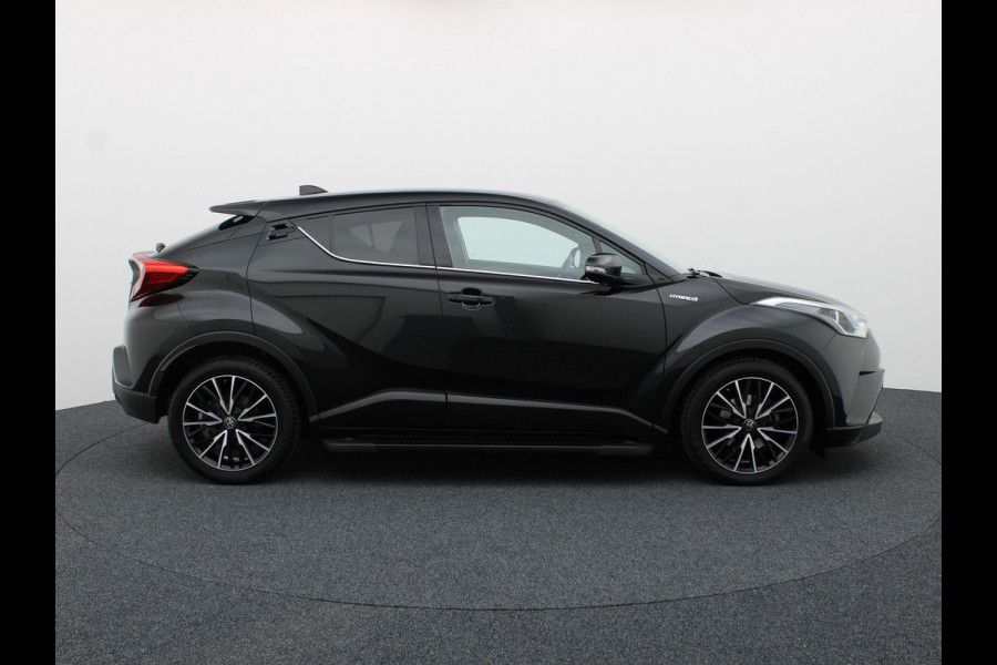 Toyota C-HR 1.8 Hybrid Dynamic | Keyless | Stoelverwarming | Camera | Prijs Rijklaar!!
