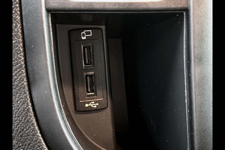 Mercedes-Benz eVito Lang 66 kWh Camera Carplay Snelladen 266km actieradius