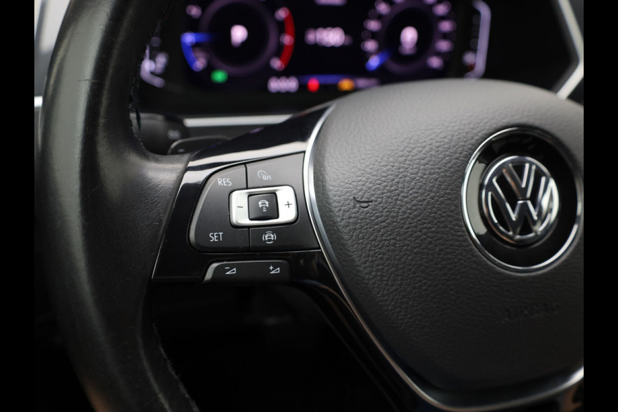 Volkswagen Tiguan 1.5 TSI ACT Highline Business R | Black Style | Head Up | Side Assist | Elk. A-klep | Prijs Rijklaar!!