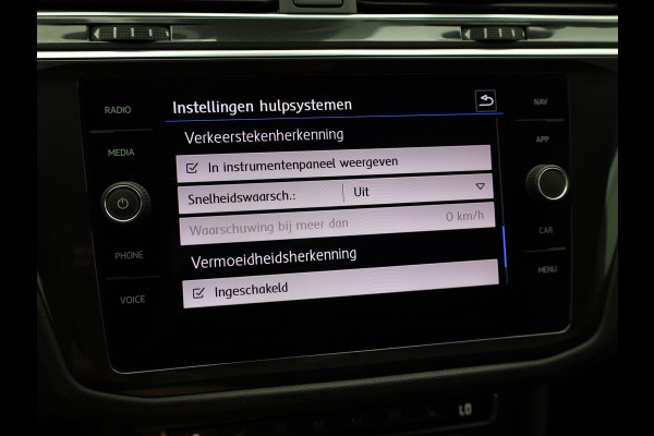 Volkswagen Tiguan 1.5 TSI ACT Highline Business R | Black Style | Head Up | Side Assist | Elk. A-klep | Prijs Rijklaar!!