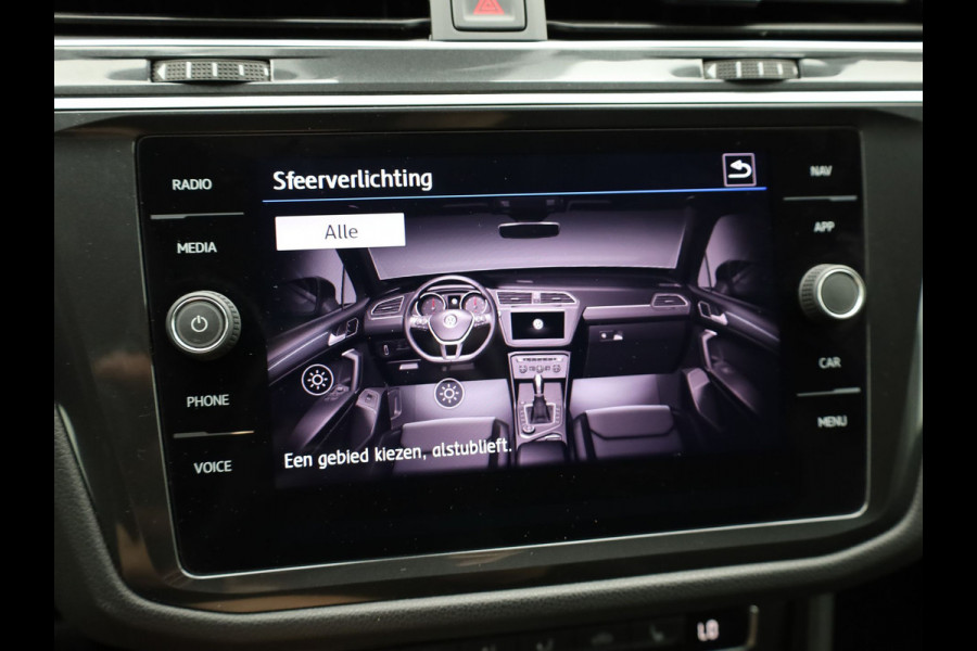 Volkswagen Tiguan 1.5 TSI ACT Highline Business R | Black Style | Head Up | Side Assist | Elk. A-klep | Prijs Rijklaar!!