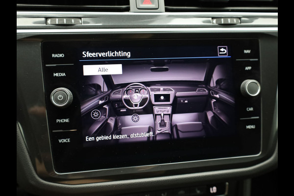 Volkswagen Tiguan 1.5 TSI ACT Highline Business R | Black Style | Head Up | Side Assist | Elk. A-klep | Prijs Rijklaar!!