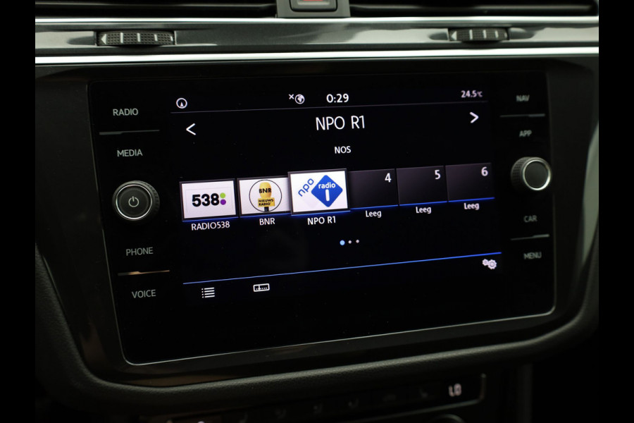 Volkswagen Tiguan 1.5 TSI ACT Highline Business R | Black Style | Head Up | Side Assist | Elk. A-klep | Prijs Rijklaar!!