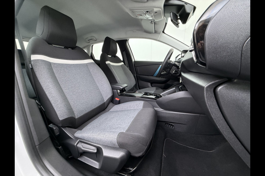 Citroën Ë-C4 Feel 50kWh 360°Camera 3D-Navi Ecc Apple Carplay Android Auto Cruise Control Regen-Lichtsensor Pdc Led Lmv SOH 89% Lane Assist Isofix Connected Apps Bluetooth DAB 1e Eigenaar Dealeronderhouden Origineel Nederlandse Auto