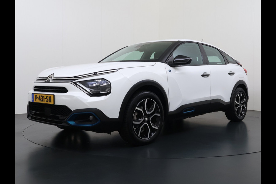 Citroën Ë-C4 Feel 50kWh 360°Camera 3D-Navi Ecc Apple Carplay Android Auto Cruise Control Regen-Lichtsensor Pdc Led Lmv SOH 89% Lane Assist Isofix Connected Apps Bluetooth DAB 1e Eigenaar Dealeronderhouden Origineel Nederlandse Auto