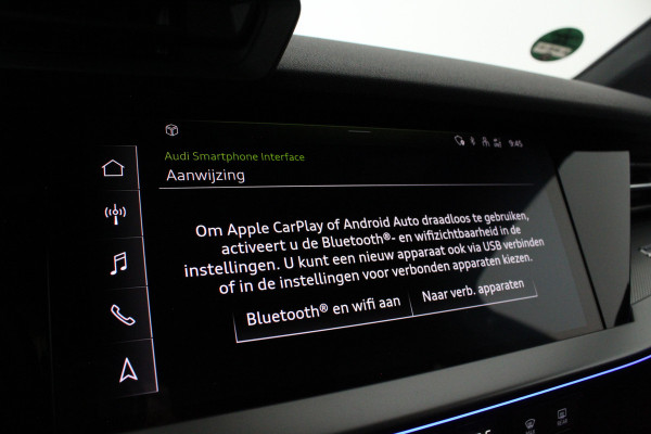 Audi A3 Sportback 40 TFSI e S line edition > Sfeerverlichting/18inch/Trekhaak/Plug in hybrid/Mythos Black