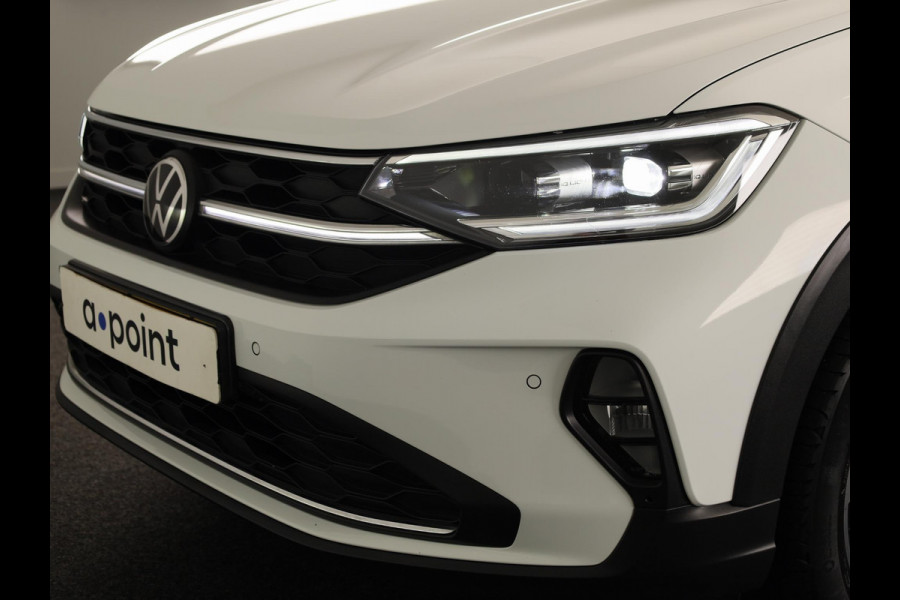 Volkswagen Taigo 1.0 TSI Style 110 pk Automaat (DSG) | Navigatie | Parkeersensoren | Achteruitrijcamera | Keyless | Matrix LED koplampen | Stoelverwarming |