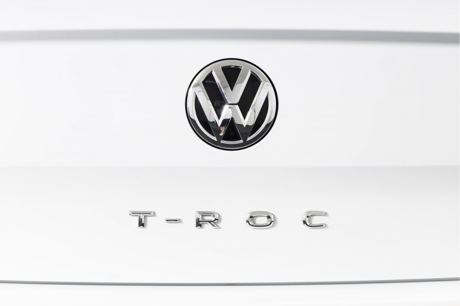 Volkswagen T-Roc 1.5 TSI Style Business 150 PK | Adapt.Cruise | PDC | Camera | NAV+App.Connect | Auto.Airco | Elek. Klep | LM 18" | Org. NL