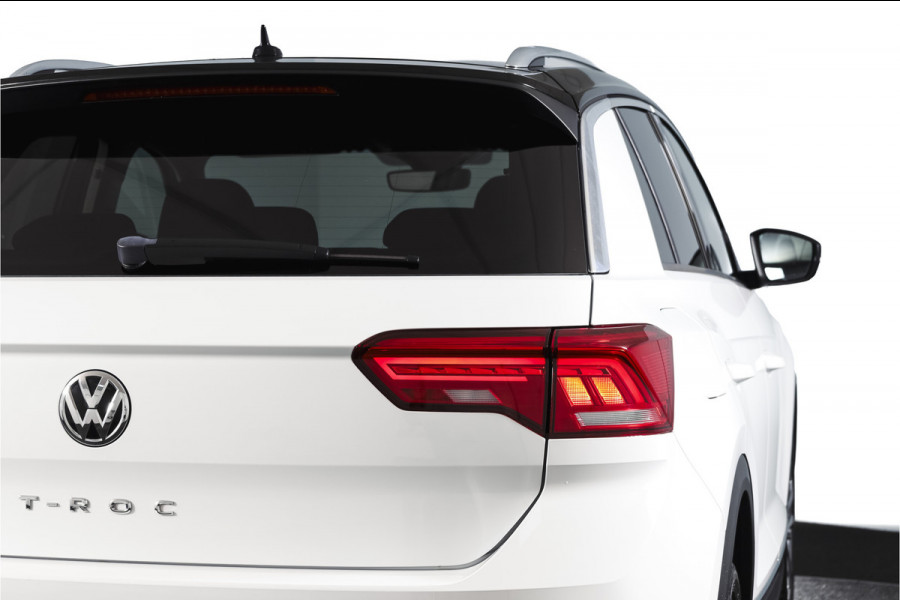 Volkswagen T-Roc 1.5 TSI Style Business 150 PK | Adapt.Cruise | PDC | Camera | NAV+App.Connect | Auto.Airco | Elek. Klep | LM 18" | Org. NL