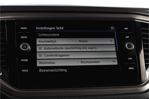 Volkswagen T-Roc 1.5 TSI Style Business 150 PK | Adapt.Cruise | PDC | Camera | NAV+App.Connect | Auto.Airco | Elek. Klep | LM 18" | Org. NL