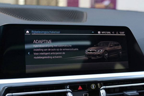 BMW 3 Serie Touring 330e M-Sport *Pano*H/K*360 Camera*Elek. Stoelen*Head-Up*