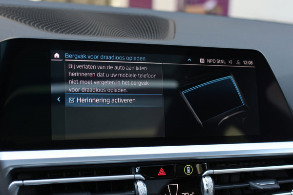 BMW 3 Serie Touring 330e M-Sport *Pano*H/K*360 Camera*Elek. Stoelen*Head-Up*