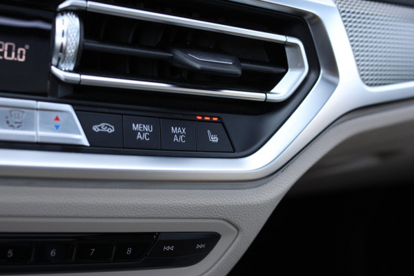 BMW 3 Serie Touring 330e M-Sport *Pano*H/K*360 Camera*Elek. Stoelen*Head-Up*