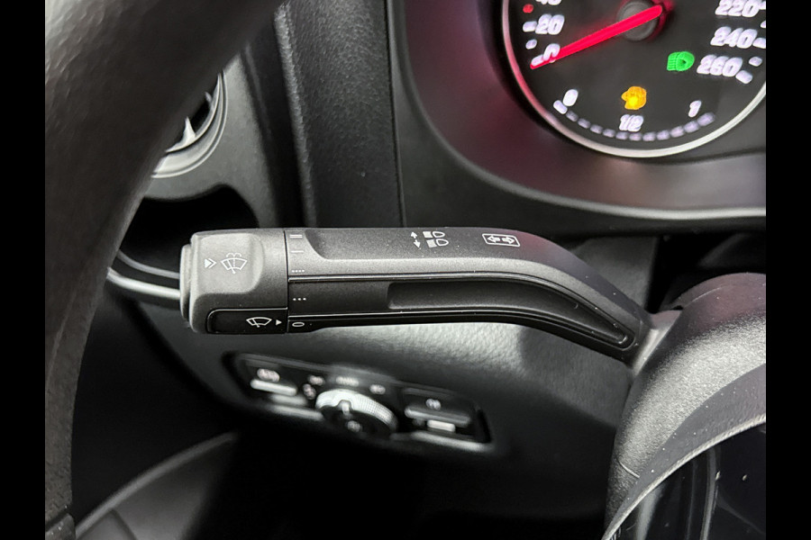 Mercedes-Benz Vito 116 CDI L2 Pro Led Obsidian zwart Trekhaak Parkeerpakket Carplay Cruise control