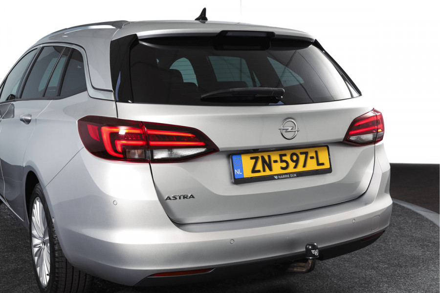 Opel Astra Sports Tourer 1.4 Turbo Innovation | Cruise | PDC | Camera | NAV + App.Connect | Auto.Airco | Afn. Trekhaak | Elek. Klep | LM 17" |