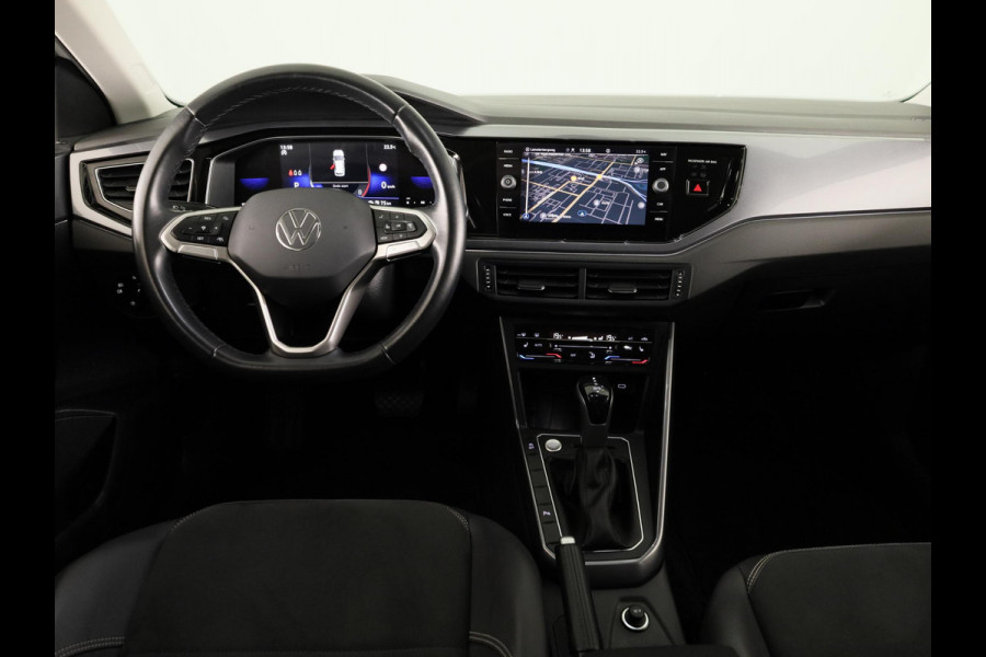 Volkswagen Taigo 1.0 TSI Style 110 pk Automaat (DSG) | Navigatie | Parkeersensoren | Achteruitrijcamera | Keyless | Matrix LED koplampen | Stoelverwarming |