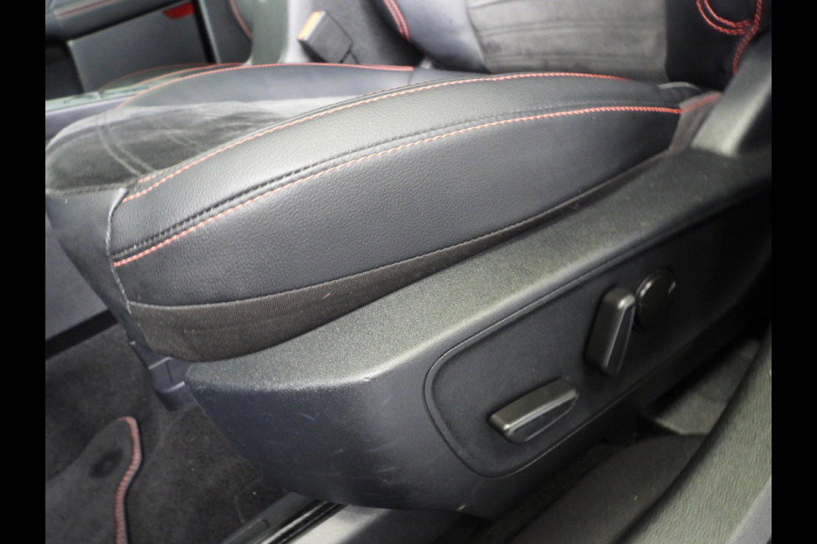 Ford Kuga 2.5 PHEV Plug-In ST-Line X NAVI/CAMERA/LED/B&O/18"LMV!