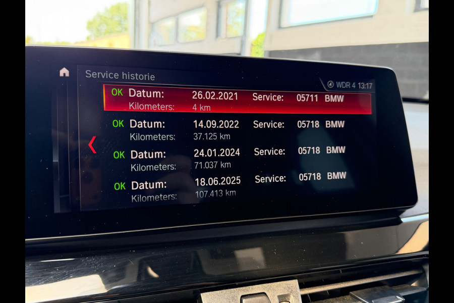 BMW X1 XDrive25e High Executive | HUD | Camera | Leder | Led | Stoelverwarming | Plug in Hybrid