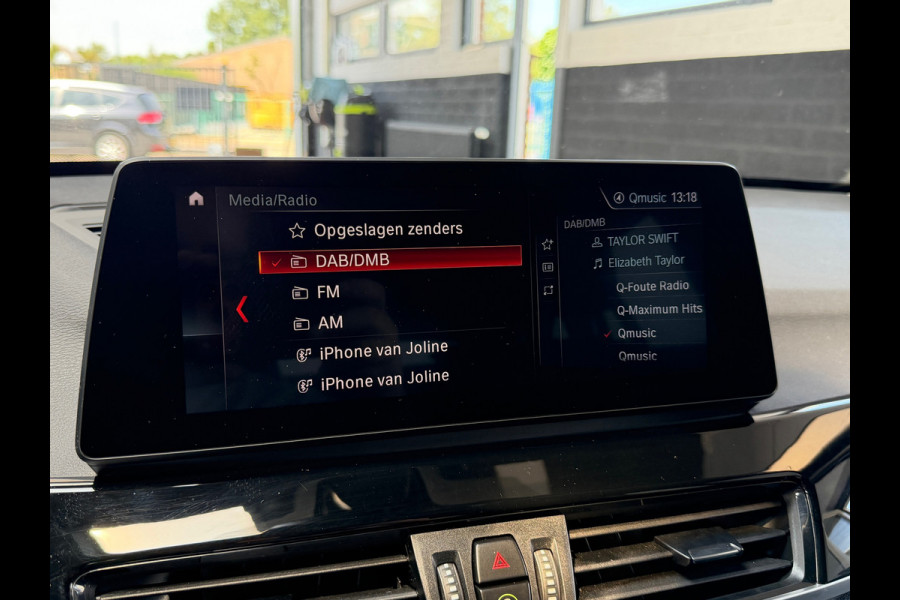 BMW X1 XDrive25e High Executive | HUD | Camera | Leder | Led | Stoelverwarming | Plug in Hybrid