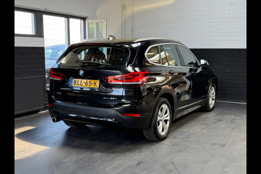 BMW X1 XDrive25e High Executive | HUD | Camera | Leder | Led | Stoelverwarming | Plug in Hybrid