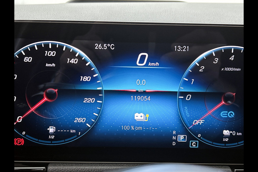 Mercedes-Benz GLA 250 e Business Solution AMG Limited lichtmetalen velgen | Wide screen | Navigatie MBUX | Parking support met camera Inclusief 24 maanden MB Certified garantie voor Europa.