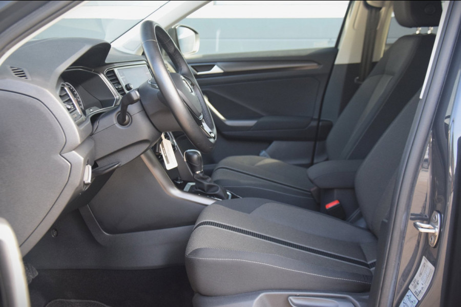 Volkswagen T-Roc 1.5 TSI Style PANORAMADAK/LED KOPLAMPEN/EXECUTIVE EN SPIEGEL-PAKKET