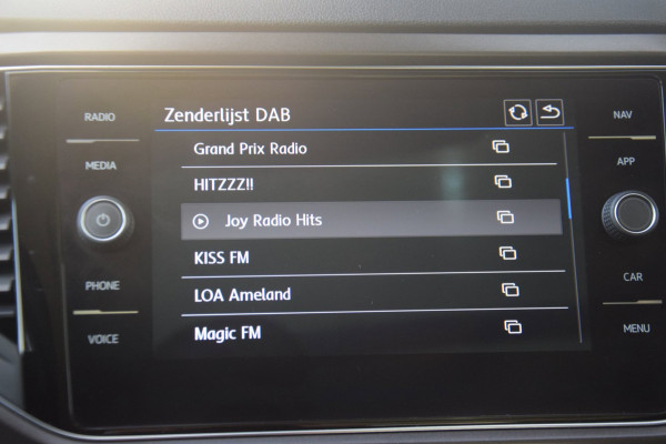 Volkswagen T-Roc 1.5 TSI Style PANORAMADAK/LED KOPLAMPEN/EXECUTIVE EN SPIEGEL-PAKKET