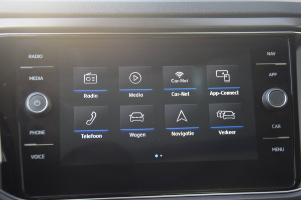 Volkswagen T-Roc 1.5 TSI Style PANORAMADAK/LED KOPLAMPEN/EXECUTIVE EN SPIEGEL-PAKKET