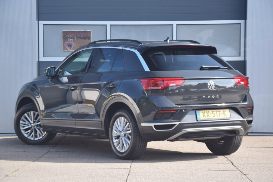 Volkswagen T-Roc 1.5 TSI Style PANORAMADAK/LED KOPLAMPEN/EXECUTIVE EN SPIEGEL-PAKKET
