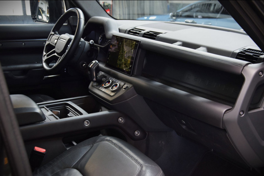 Land Rover Defender 110 2.0 P400e 110 X-Dynamic HSE *Urban*|Gr Navi|Panoramadak|Org.NL|1e Eigenaar|Dealer Onderhouden|BTW