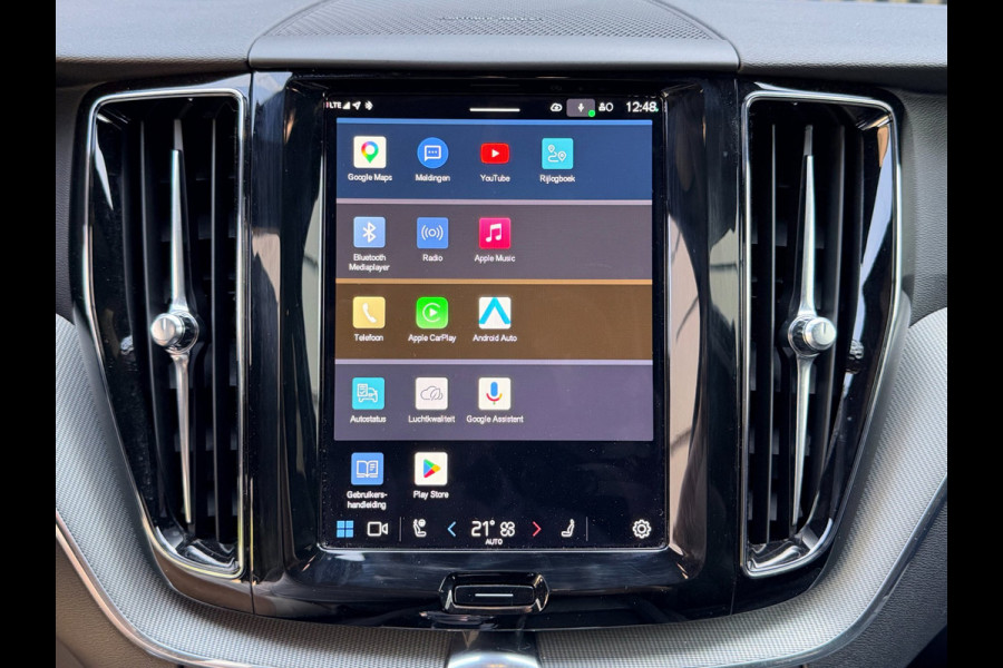 Volvo XC60 2.0 T6 Plug-in hybrid AWD Plus Black Edition | PANO | ACC | 21 INCH | 1E EIG | FABRIEKSGARANTIE