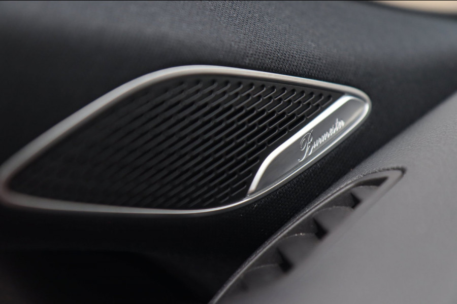 Mercedes-Benz CLA-Klasse 200 AMG Line Premium Plus / PANO / MEMORY / BURMESTER / KEYLESS / CAMERA