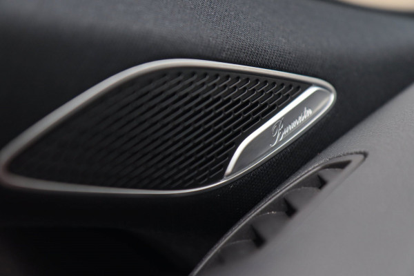 Mercedes-Benz CLA-Klasse 200 AMG Line Premium Plus / PANO / MEMORY / BURMESTER / KEYLESS / CAMERA