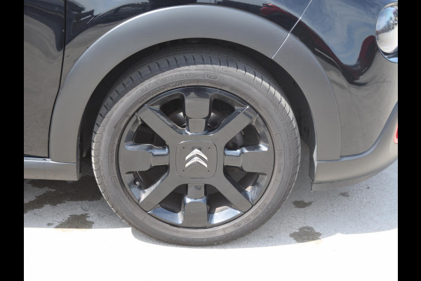 Citroën C3 1.2 PureTech S&S Shine | 100 PK | 17" ZWARTE LM VELGEN | CLIMATE CONTROL | PARKEERSENSOREN MET CAMERA | CRUISE CONTROL | NAVI |