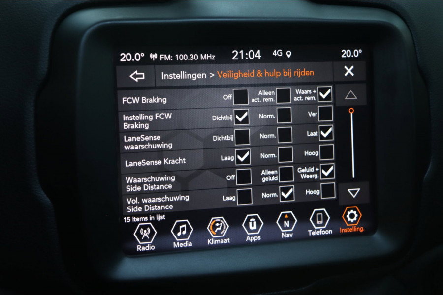 Jeep Renegade 4xe 240 Plug-in Hybrid Electric S / PANO / ACC / KEYLESS / CAMERA / CARPLAY