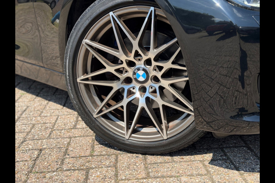 BMW 3 Serie Touring 330i MSport Edition 2018 AUT NAVI LM NAP