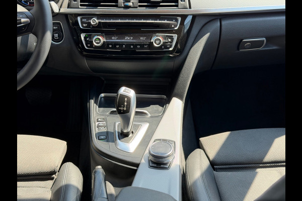 BMW 3 Serie Touring 330i MSport Edition 2018 AUT NAVI LM NAP