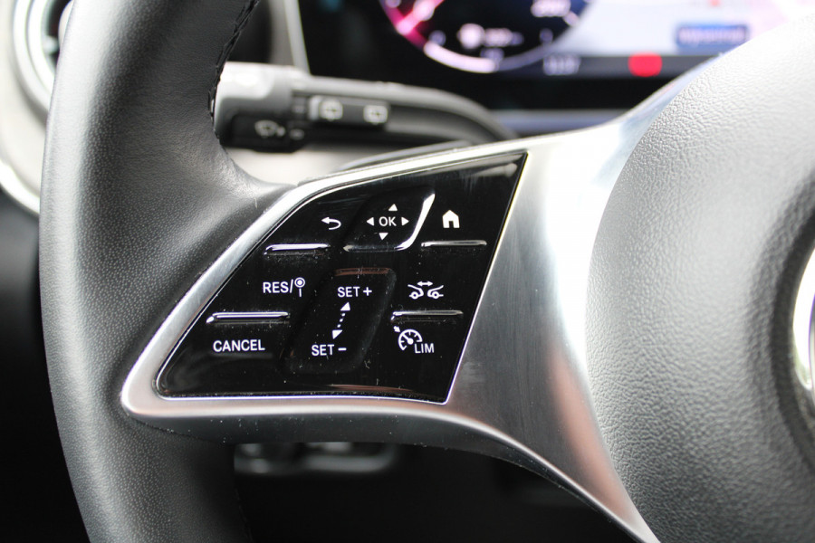 Mercedes-Benz V-Klasse 300d / Lang / AMG / DC / 2x Elec Schuifdeur / 360 Camera / Vol Opties / NIEUWSTAAT